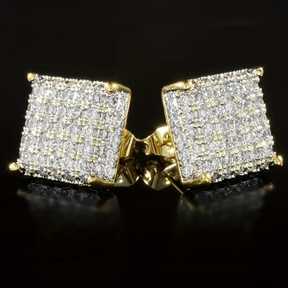 🆕️❤️10k White Gold Plated CZ Earrings.❤️